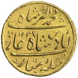HYDERABAD: Sikandar Jah, 1808-1829, AV nazarana mohur (11.18g), Farkhanda Bunyad, AH1237 year 16. AU