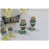 Image 3 : EGG CODDLERS SALT AND PEPPERS AND FLUTED HANDLE BASKET AS IS