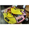 Image 1 : LOT OF INLFLATABLE WATER SPORT ITEMS