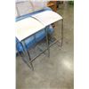 Image 2 : PAIR OF CHROME AND WHITE BAR STOOLS
