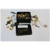 Image 1 : LACQUER BOX WITH JEWELLRY CONTENTS