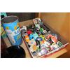 Image 2 : COLLECTIBLE KITCHEN TINS AND TRAY OF COLLECTIBLE BUTTONS