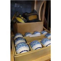 BOX OF SAND CANDLES