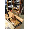 Image 3 : TOOLED LEATHER SADDLE LAMP + BOX OF LINENS
