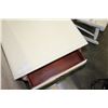 Image 2 : WHITE ENDTABLE