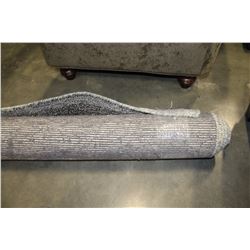 NEW 5 X 8 AREA CARPET MULIT COLORED WITH MEDIUM PILE RETAIL $299