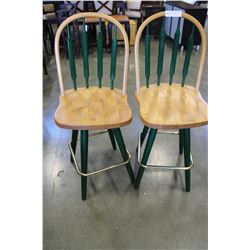 PAIR OF PINE AND GREEN BARSTOOLS