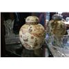 Image 2 : SHELF LOT OF CRYSTAL AND VINTAGE GLASSWARE