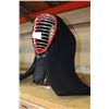 Image 2 : KENDO MASK ON STAND