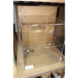 ACRYLIC CASE IN BOX