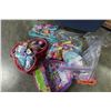 Image 3 : TOTE OF POLLY POCKETS