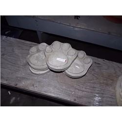 CONCRETE - STEPPING STONE - PAW - SMALL - 5 TTL