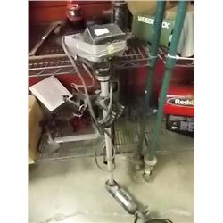 ELECTRIC OUTBOARD MOTOR