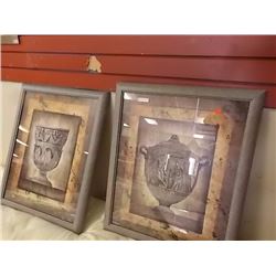 FRAMED ROMAN PRINTS - 2 TTL