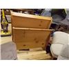 Image 1 : SINGLE SLEIGH BED - PINE