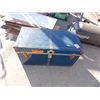 Image 1 : VINTAGE TRUNK - BLUE