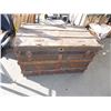 Image 1 : VINTAGE STEAMER TRUNK