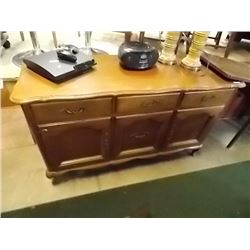GIBBARD SOLID WOOD SIDEBOARD - 3 DRAWER - 3 DOOR
