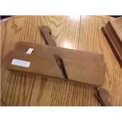 VINTAGE WOOD JOINER PLANES