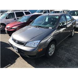 2007 FORD FOCUS SE, GREY, 4 DOOR SEDAN, GAS, AUTOMATIC, 2.0L, VIN#1FAFP34N67W257920, 23,505KMS, NO