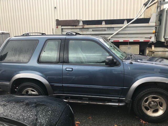 1999 Ford Explorer Blue 2 Door Suv Gas Automatic Vin