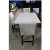 Image 2 : TABLE WITH 3 CHAIRS