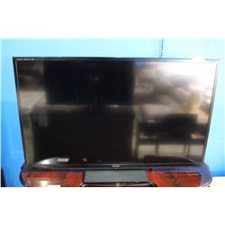 70" LED SMART TV