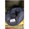 Image 1 : BODY PILLOW