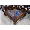 Image 2 : 3 PIECE ORIENTAL STYLE COFFEE TABLE SET