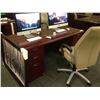 Image 2 : MAHOGANY KRUG 5.5' DOUBLE PEDESTAL EXECUTIVE DESK