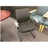 Image 2 : BLACK MESH BACK SLED BASE CLIENT CHAIR