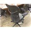 Image 3 : HERMAN MILLER MIRRA 2 FULLY ADJUSTABLE BREATHABLE ERGONOMIC MESH BACK TASK CHAIR