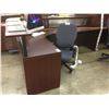 Image 2 : MAHOGANY 8.5' X 6' CORNER RECEPTION DESK