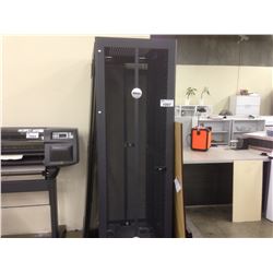 DELL 6.5' LOCKING MOBILE SERVER RACK