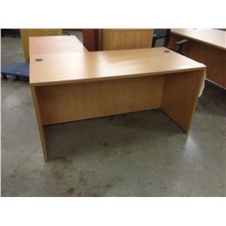 HONEY MAPLE 5' COMPUTER DESK