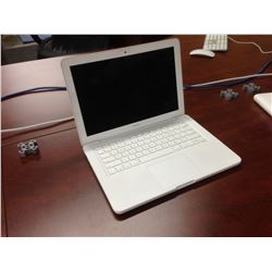 APPLE WHITE MACBOOK LAPTOP, NO HARD DRIVE, NO BATTERY, NO POWER SUPPLY, CONDITION UNKNOWN