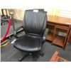 Image 2 : BLACK LEATHER MID BACK LOOP ARM EXECUTIVE CHAIR