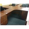 Image 2 : CHERRY 6' X 6' CORNER WORKSTATION