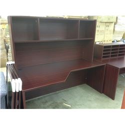 MAHOGANY 6' CORNER COMPUTER DESK WITH HUTCH