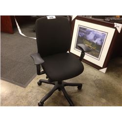TEKNION AMICUS BLACK FULLY ADJUSTABLE TASK CHAIR