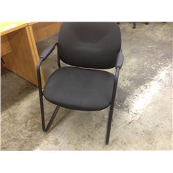 BLACK FABRIC SLED BASE CLIENT CHAIR