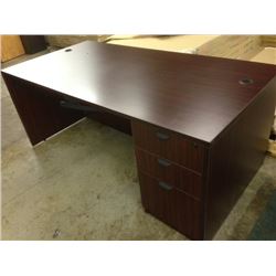 MAHOGANY 6' X 3' DOUBLE PEDESTAL EXECUTIVE DESK