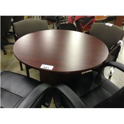 MAHOGANY 42'' ROUND TABLE