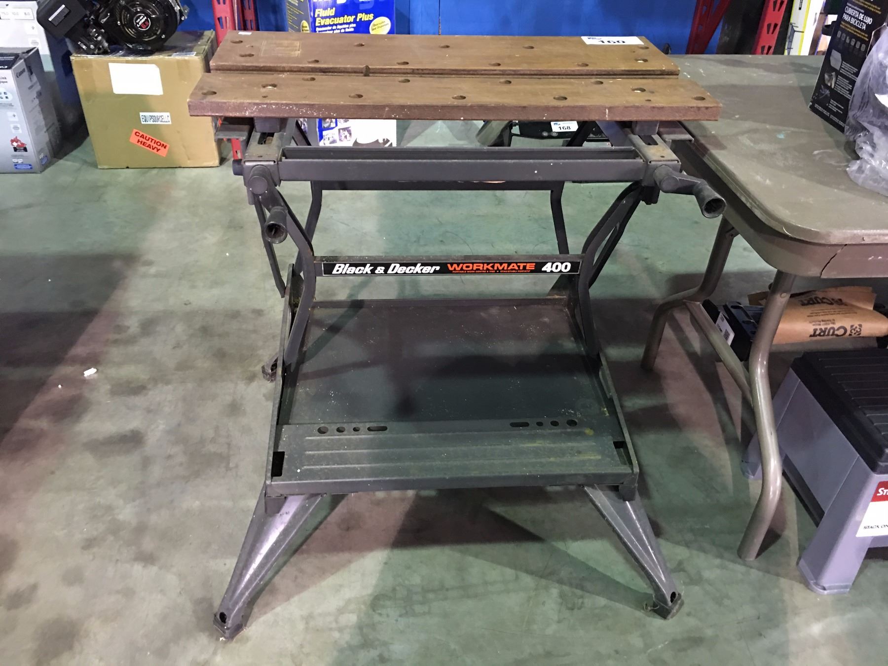 BLACK & DECKER WORKMATE 400 WORK BENCH