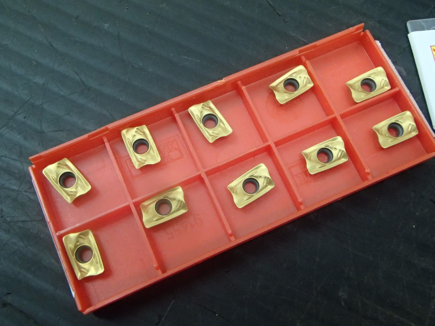 New Sandvik Carbide Inserts, P/N: R390-11 T3 08M-PM