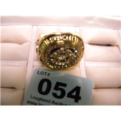 NEW COLLECTIBLE CHICAGO BEARS (PERRY THE REFRIGERATOR) IMMITATION SUPERBOWL RING SIZE 10......