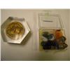 Image 1 : STONE MOUNTAIN COLLECTIBLE CONFEDERATE MEMORIAL COIN/MISC ROCKS IN A BOX