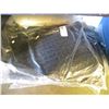 Image 1 : 4 SETS OF TOYOTA 4PC FLOOR MATS