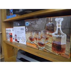 CROCK POT/ROCKET BLENDER/BOX OF GLASSES AND DECANTER