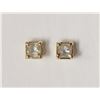 Image 1 : #34-14KT YELLOW GOLD DIAMOND STUD EARRINGS